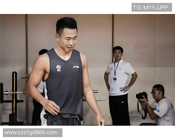 贺希宁:从篮球新星到职业生涯的辉煌之路探索与成长 贺希宁:从篮球新星到职业生涯的辉煌之路探索与成长