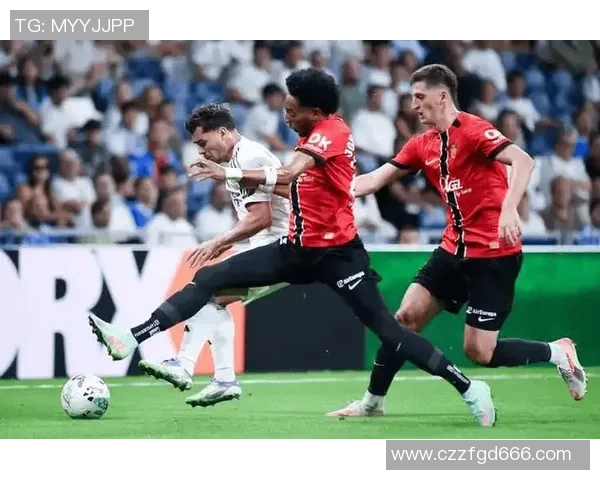 马竞与皇马激战在即双方阵容分析与战术对决前瞻 马竞与皇马激战在即双方阵容分析与战术对决前瞻