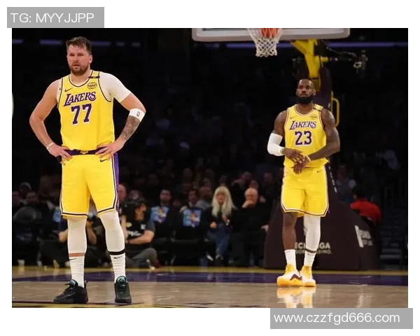 2018年12月3日湖人与太阳精彩对决全场录像回放分析与精彩瞬间解读