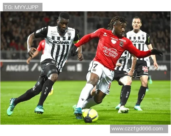 布雷斯特与里昂精彩对决视频回顾及赛后分析