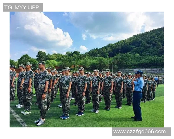 张昊的成长之路:从普通少年到优秀人才的蜕变与奋斗历程 张昊的成长之路:从普通少年到优秀人才的蜕变与奋斗历程