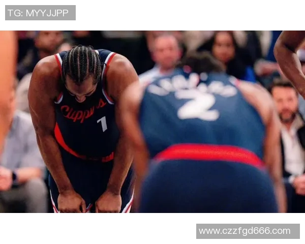 快船与爵士季后赛激战回顾球队表现与关键时刻分析