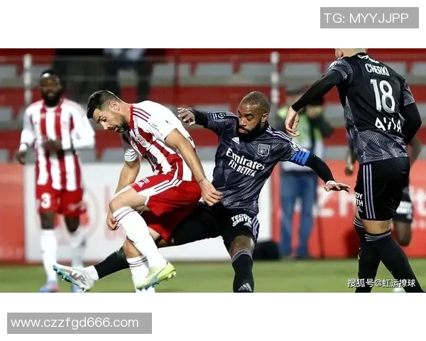 洛里昂迎战沙特鲁争夺法乙联赛关键三分之战